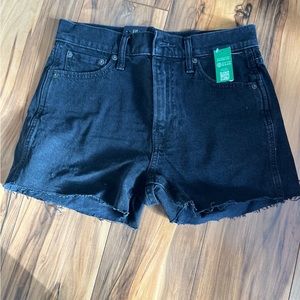 New Gap black womans 3” high rise cheeky shorts! Size 26/2.